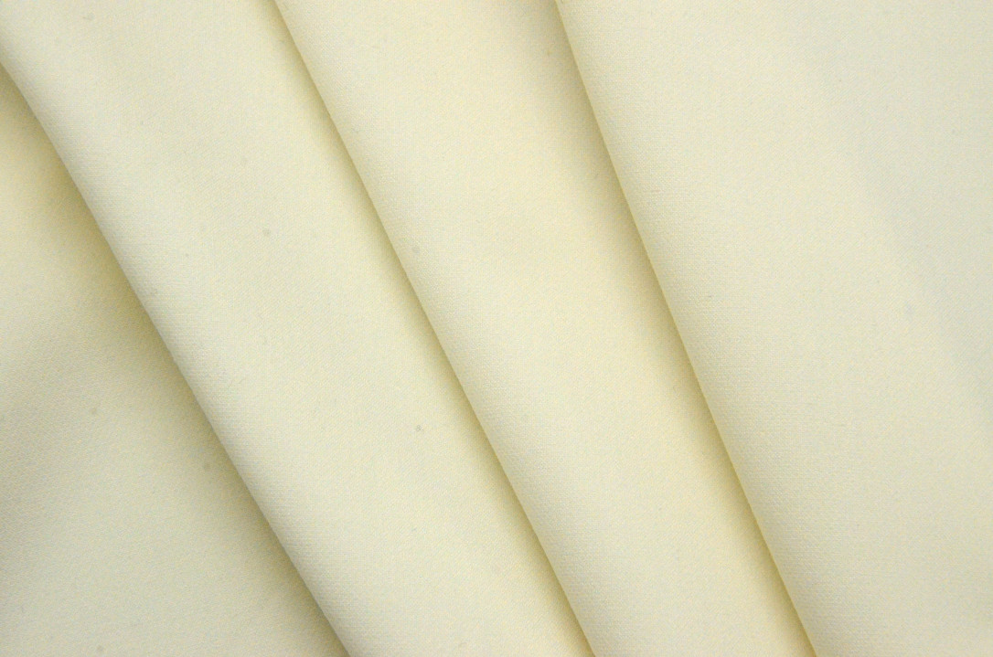 Арт. 19138 ткань костюмная #11-0602 tcx молочный 2